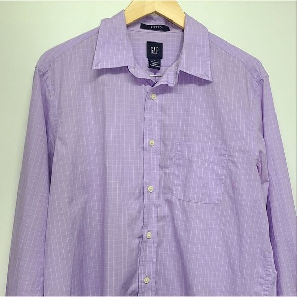 GAP Men's Casual Fitted Button Down Cotton Purple Shirt Size Medium - Picture 3 of 9